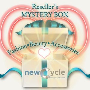 Reseller’s MYSTERY BOX / Business In A Box